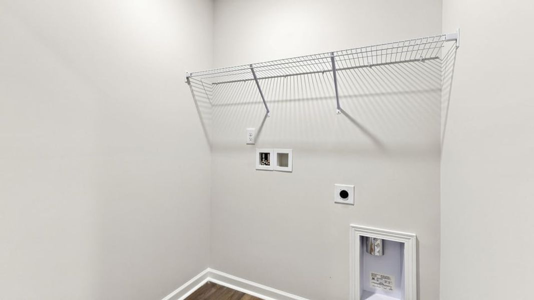 Spacious, unfurnished interior of a new home in Tyger Pines, Moore (Image 33).