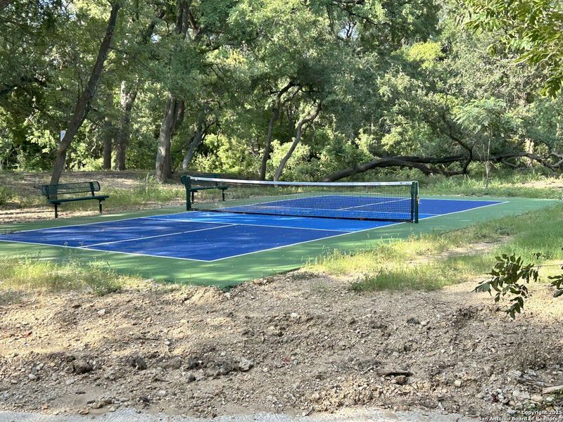 Natural landscape and outdoor views near Stream Waters in Seguin (Image 18).