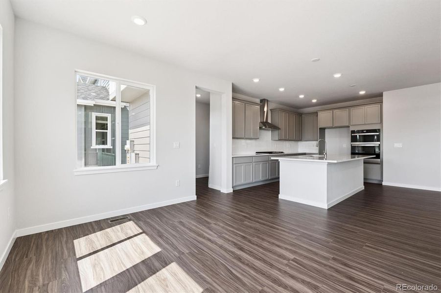 Spacious, unfurnished interior of a new home in Prestige Collection at Parkdale Commons, Lafayette (Image 13). Spacious, unfurnished interior of a new home in Prestige Collection at Parkdale Commons, Lafayette (Image 13).