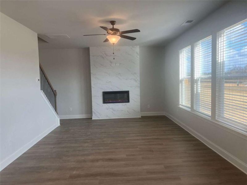 Spacious, unfurnished interior of a new home in , Bonaire (Image 5).