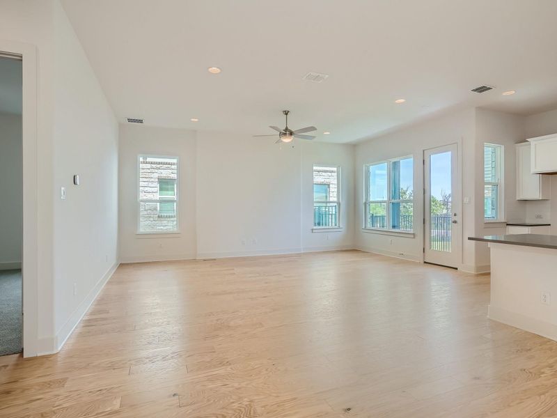 Spacious, unfurnished interior of a new home in Chester Ranch Place, Round Rock (Image 13).