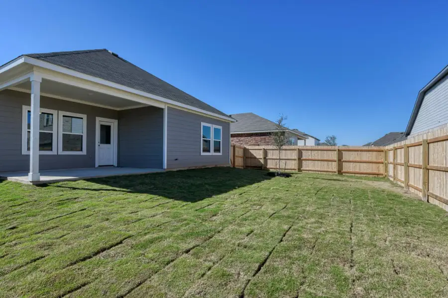 Representative exterior details of a home built from the Brodie by Ashton Woods in Saddlebrook Ranch, Schertz (Image 4).