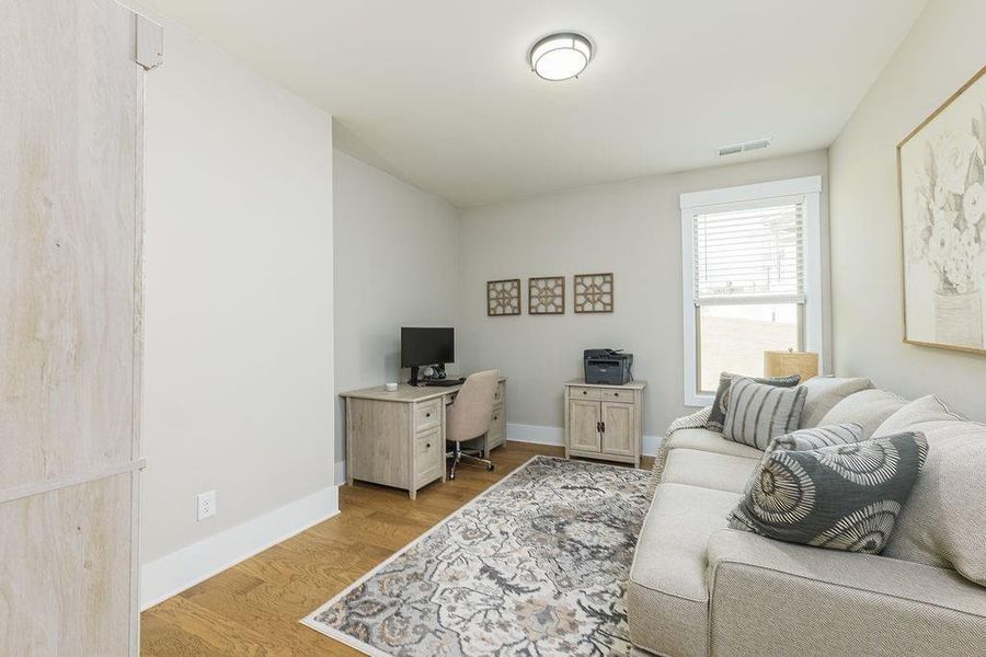 Image 42 of a home in Soleil Belmont Park.