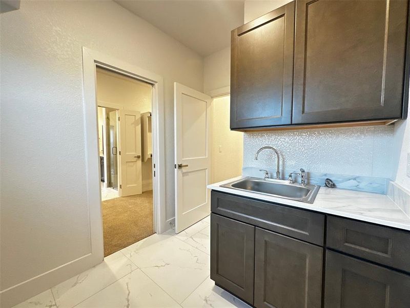 Furnished interior view inside a new home in , Cleburne (Image 11).