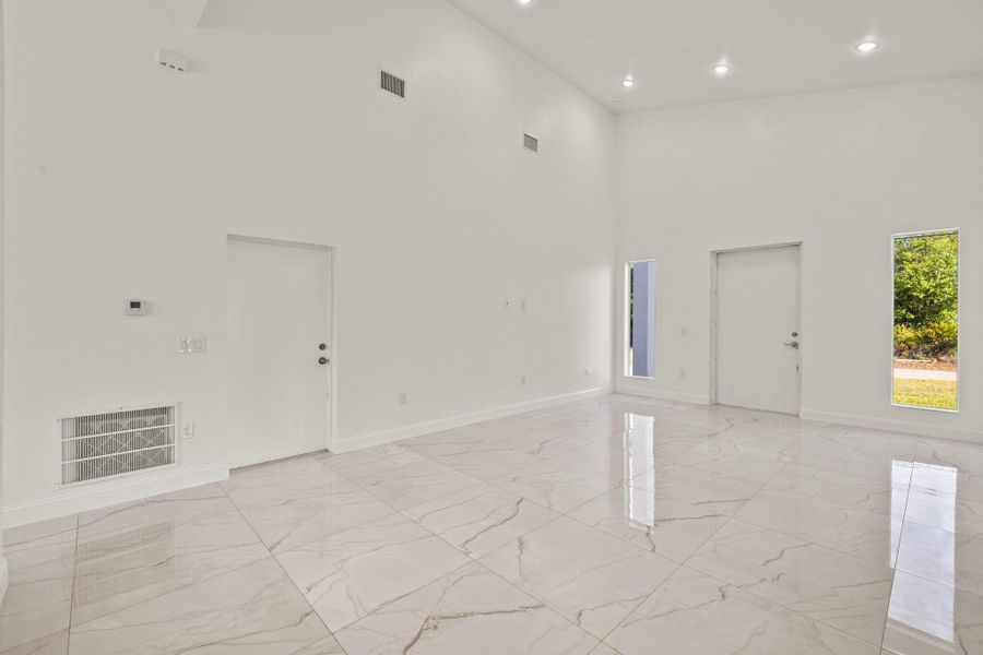 Image 33 of a home in .