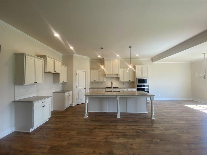 Furnished interior view inside a new home in , Jefferson (Image 12).