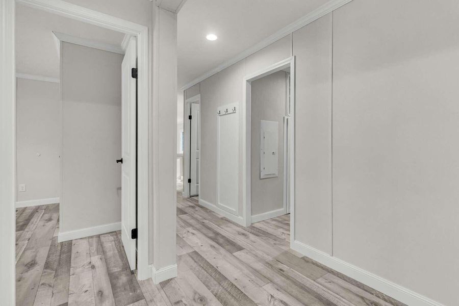 Spacious, unfurnished interior of a new home in , Holly Hill (Image 18).