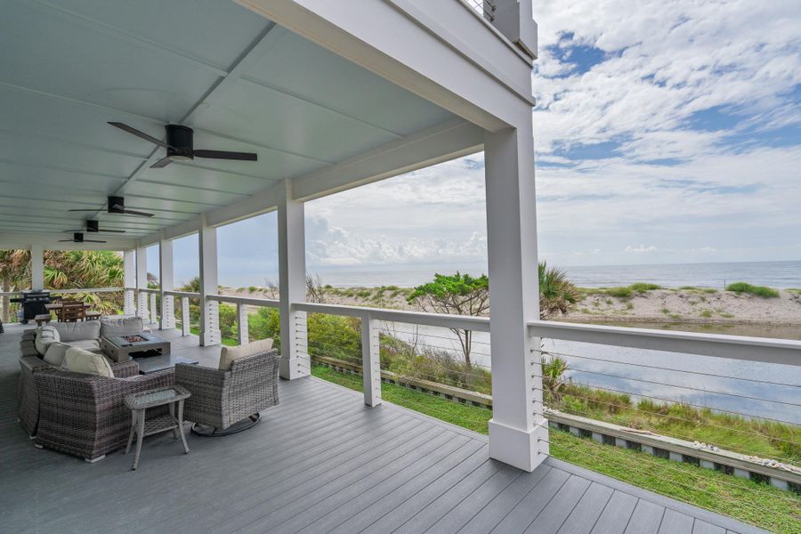 Exterior details and patio area of a home in , Edisto Island (Image 24).