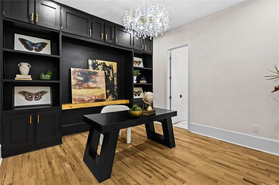 Furnished interior view inside a new home in , Gainesville (Image 15).