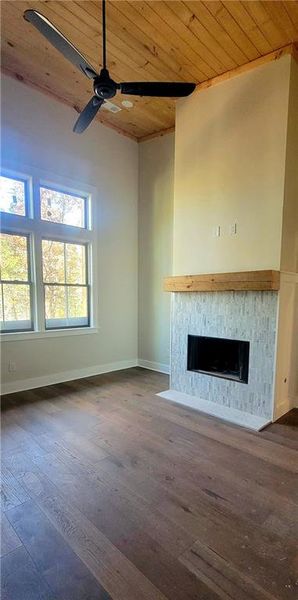 Image 33 of a home in .