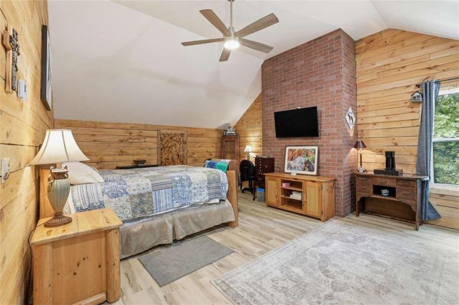 Furnished interior view inside a new home in , Cleveland (Image 13).