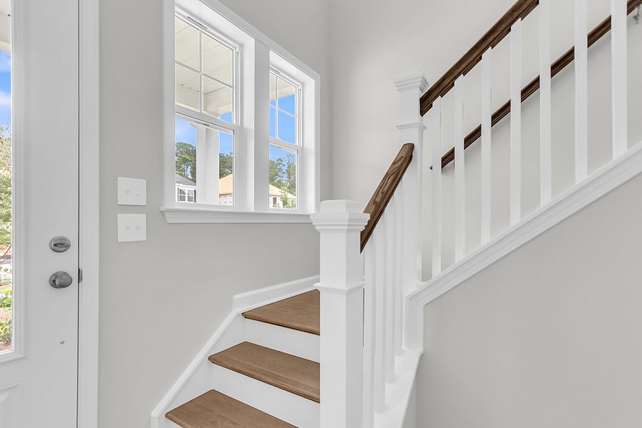 Spacious, unfurnished interior of a new home in Pineland Preserve, Summerville (Image 34).