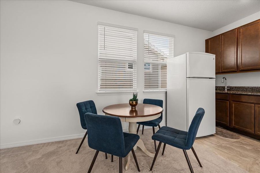 Furnished interior view inside a new home in , Winter Garden (Image 12).