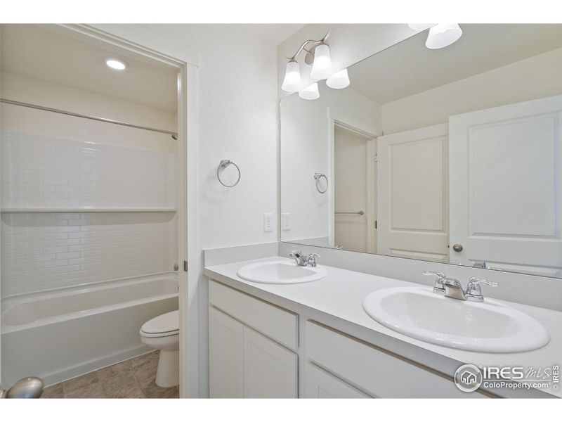 Furnished interior view inside a new home in Northridge Estates, Greeley (Image 7).