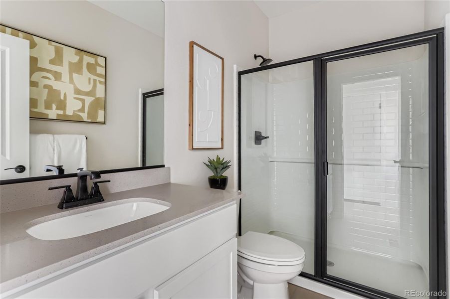 Main floor 3/4 bathroom