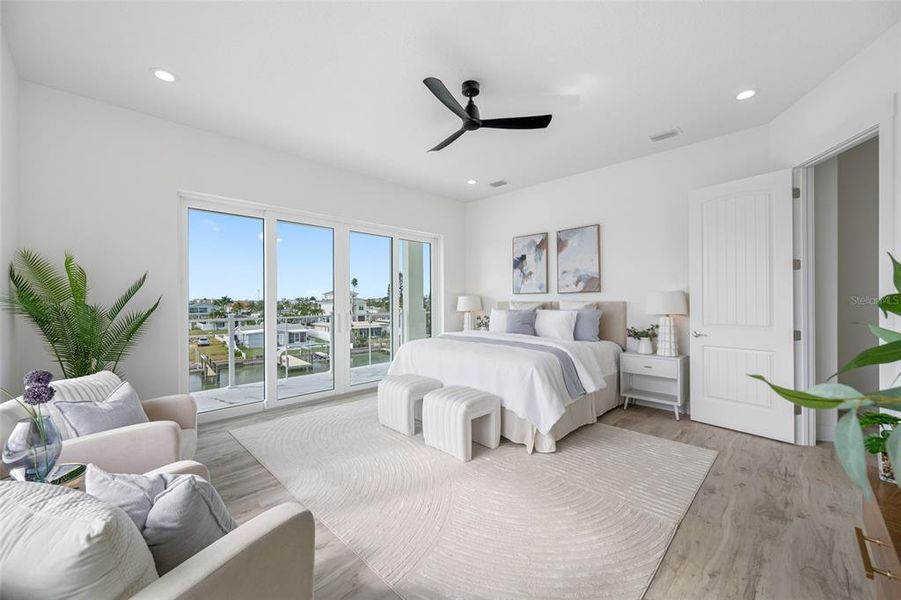 Furnished interior view inside a new home in , Madeira Beach (Image 33).