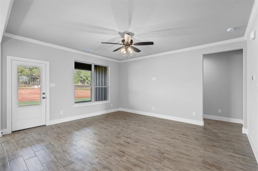 Spacious, unfurnished interior of a new home in , Millsap (Image 11).