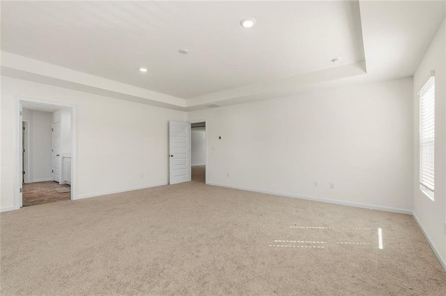 Spacious, unfurnished interior of a new home in Bridle Creek, Locust Grove (Image 28). Spacious, unfurnished interior of a new home in Bridle Creek, Locust Grove (Image 28).