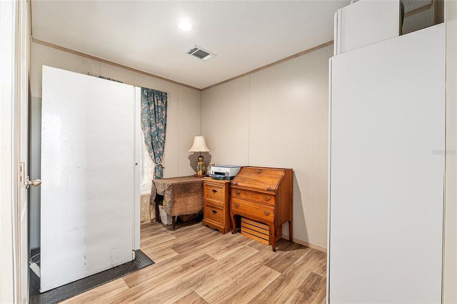 Furnished interior view inside a new home in , Weirsdale (Image 4).