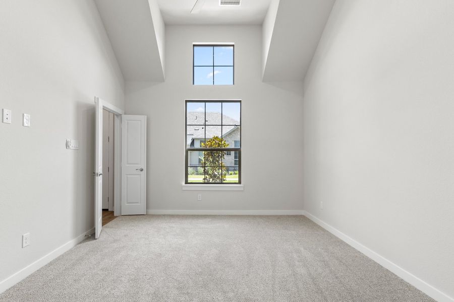 Spacious, unfurnished interior of a new home in Woodbridge Villas, Wylie (Image 19).