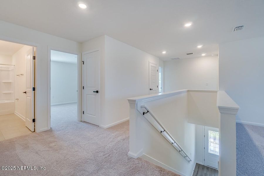 Spacious, unfurnished interior of a new home in Copper Ridge, Jacksonville (Image 26).