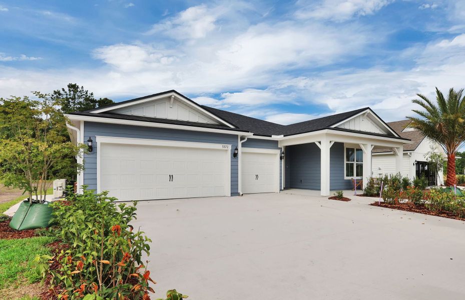 Representative exterior photo of a completed home built from the Easley by Pulte Homes in Hyland Trail, Green Cove Springs, FL (Image 24).