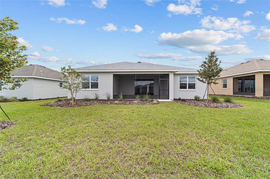 Exterior details and patio area of a home in , Ocala (Image 21). Exterior details and patio area of a home in , Ocala (Image 21).