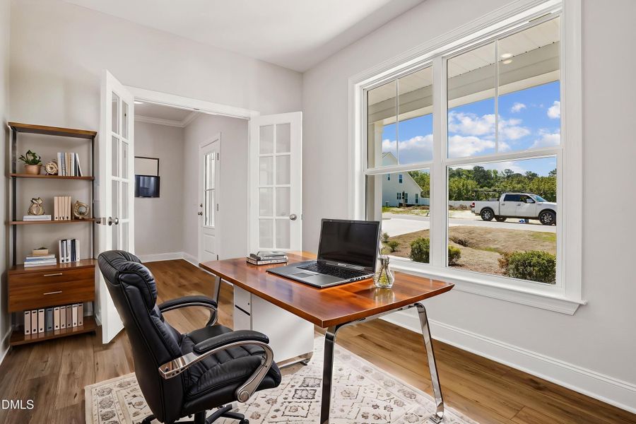 10-Office - Home Office - Modern - 3 10-Office - Home Office - Modern - 3