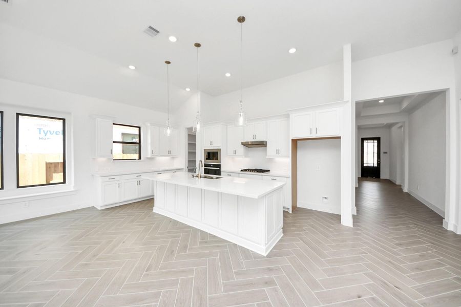 Furnished interior view inside a new home in Amira: Heritage Collection, Tomball (Image 5).