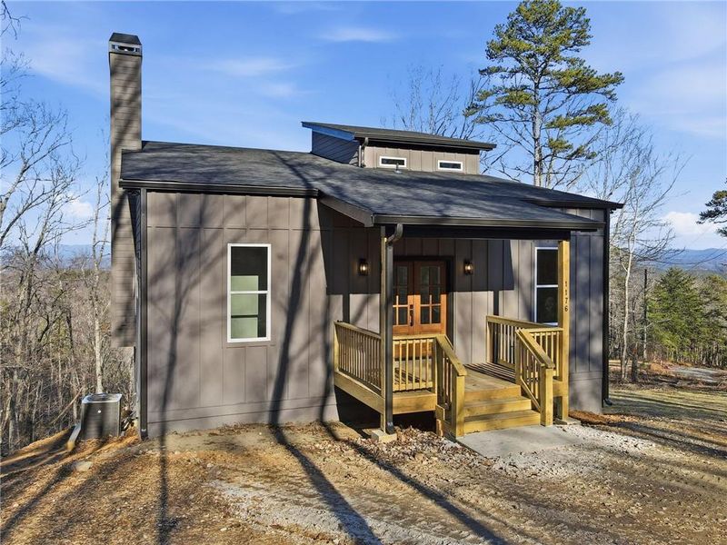 Exterior details and patio area of a home in , Ranger (Image 27).