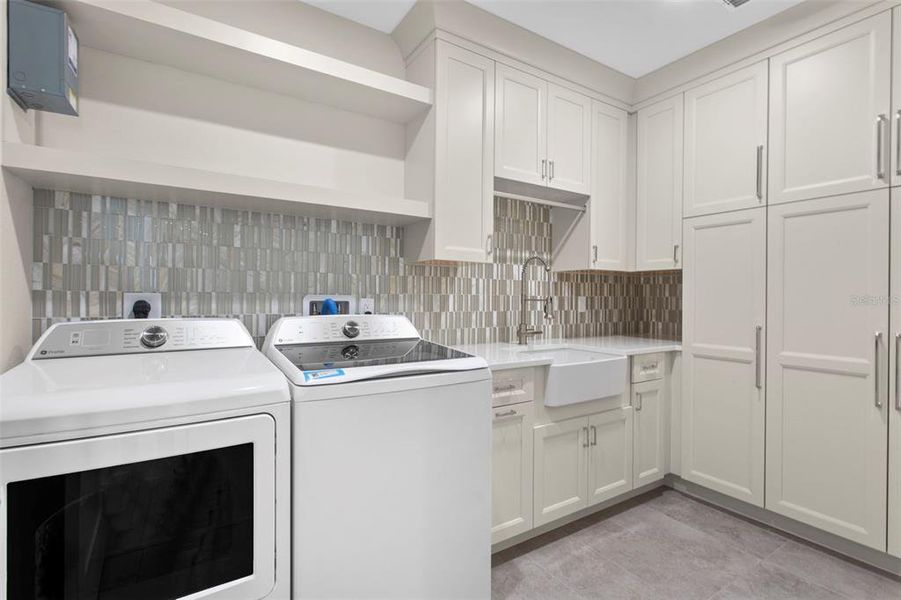 Furnished interior view inside a new home in , Tierra Verde (Image 50). Furnished interior view inside a new home in , Tierra Verde (Image 50).