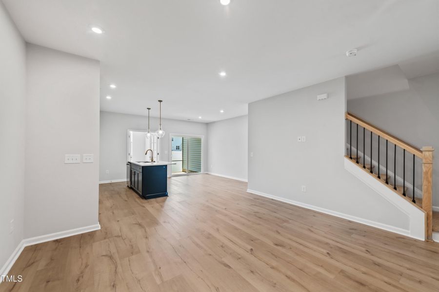 PJDT-0237G-00_Wrightsville_Family Room (