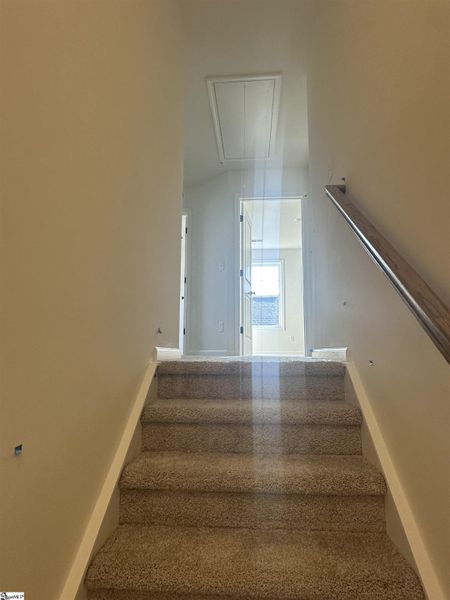 Spacious, unfurnished interior of a new home in Shiloh Trail, Wellford (Image 19).