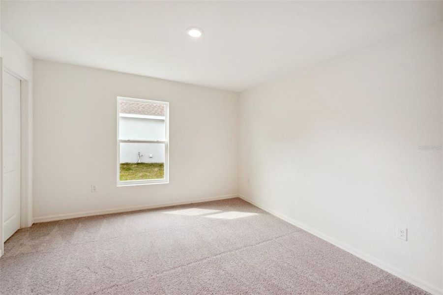 Spacious, unfurnished interior of a new home in Royal Highlands, Weeki Wachee (Image 10). Spacious, unfurnished interior of a new home in Royal Highlands, Weeki Wachee (Image 10).