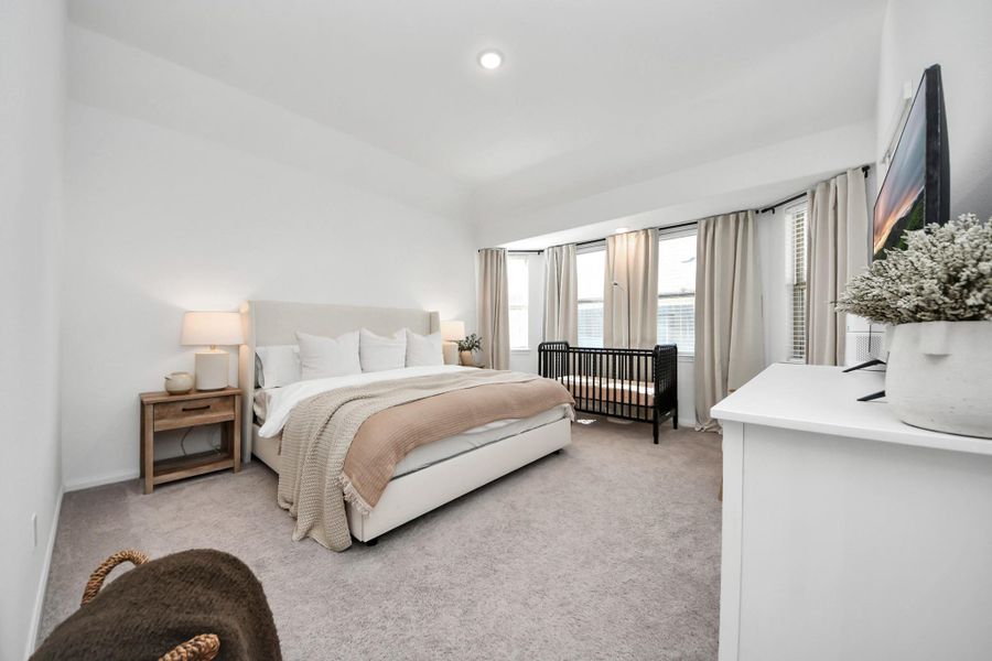 Furnished interior view inside a new home in Kings Mill, Kingwood (Image 17).