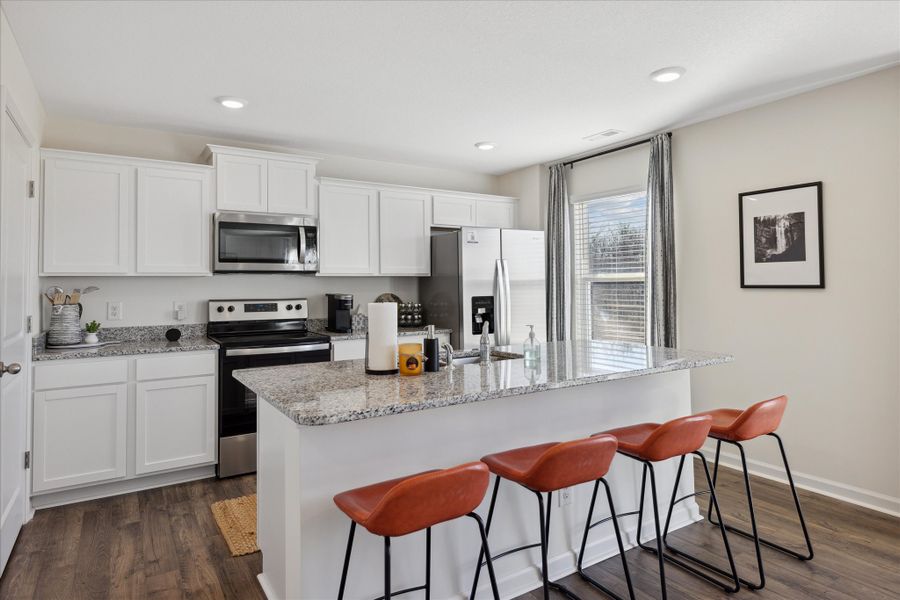 Representative furnished interior of a home built from the Penwell by D.R. Horton in Isabel Estates, Knoxville (Image 9).