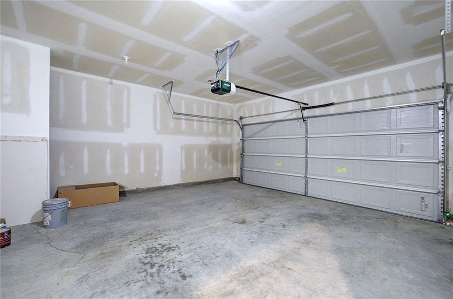 Image 43 of a home in .