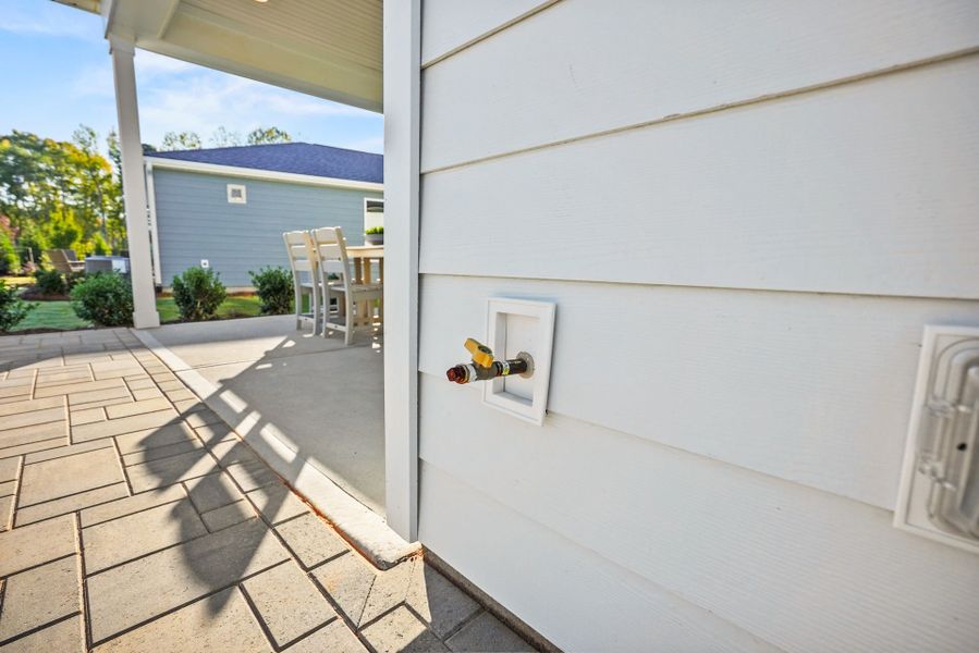 Representative exterior details of a home built from the Hallmark by Del Webb in Del Webb Carolina Ridge, Midland (Image 36).