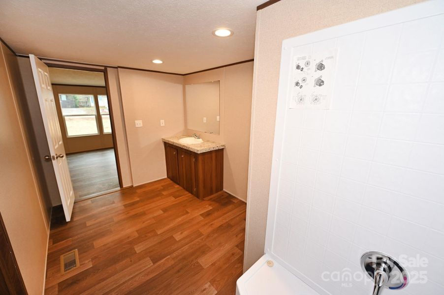 Image 35 of a home in .