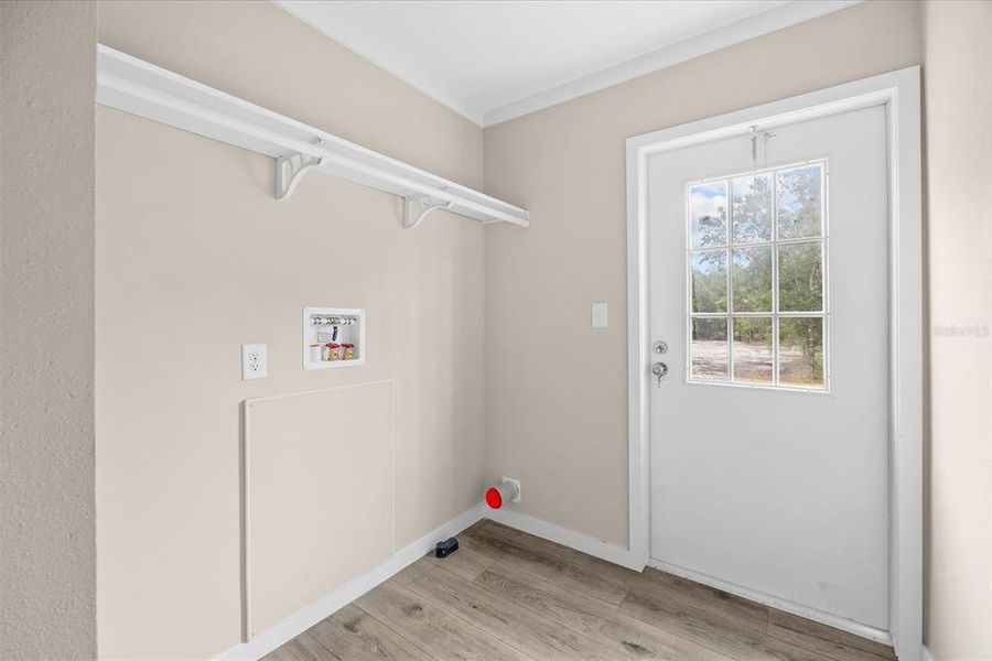 Spacious, unfurnished interior of a new home in , Okeechobee (Image 13). Spacious, unfurnished interior of a new home in , Okeechobee (Image 13).
