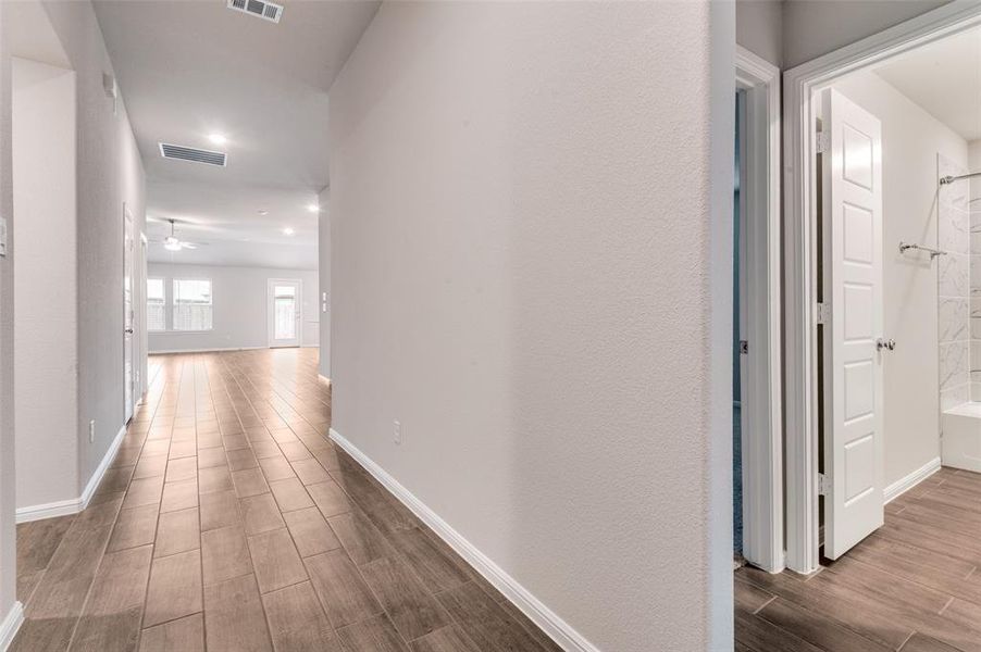 Spacious, unfurnished interior of a new home in , Fort Worth (Image 23).