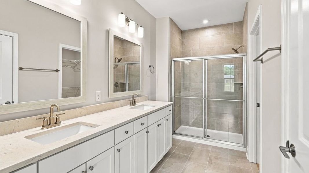 Furnished interior view inside a new home in Sun City Hilton Head, Bluffton (Image 7).