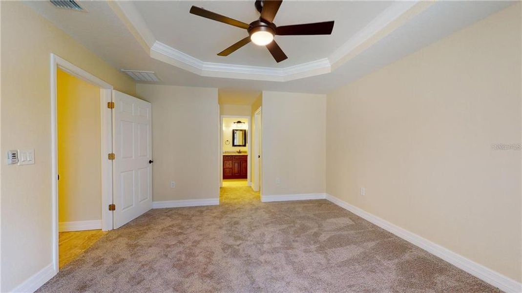 Spacious, unfurnished interior of a new home in , North Port (Image 45).