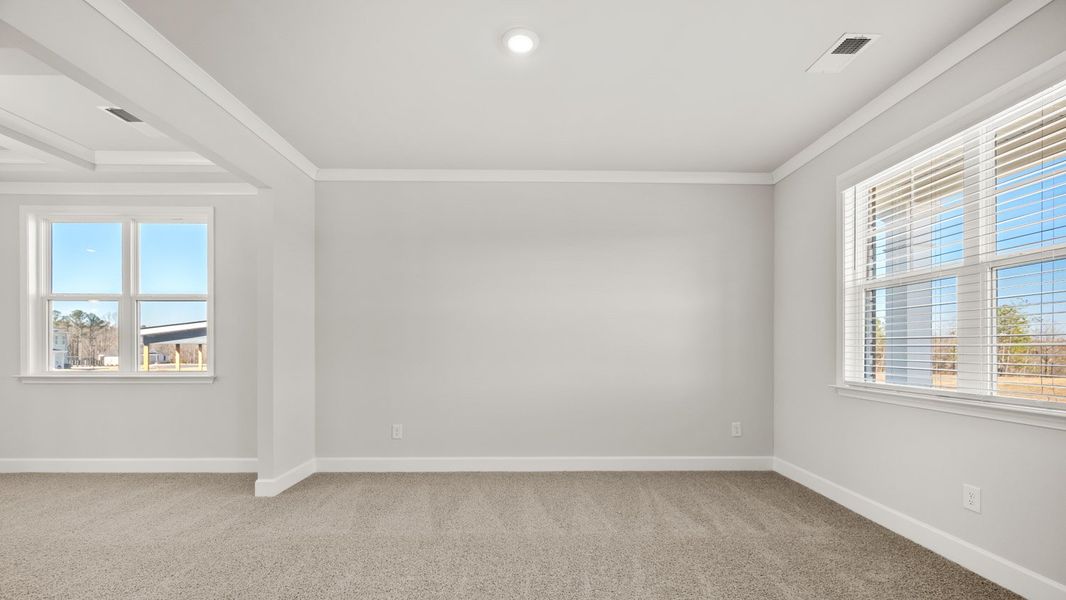 Representative unfurnished interior of a home built from the Packard by D.R. Horton in Evergreen Crossing, Locust Grove (Image 17).