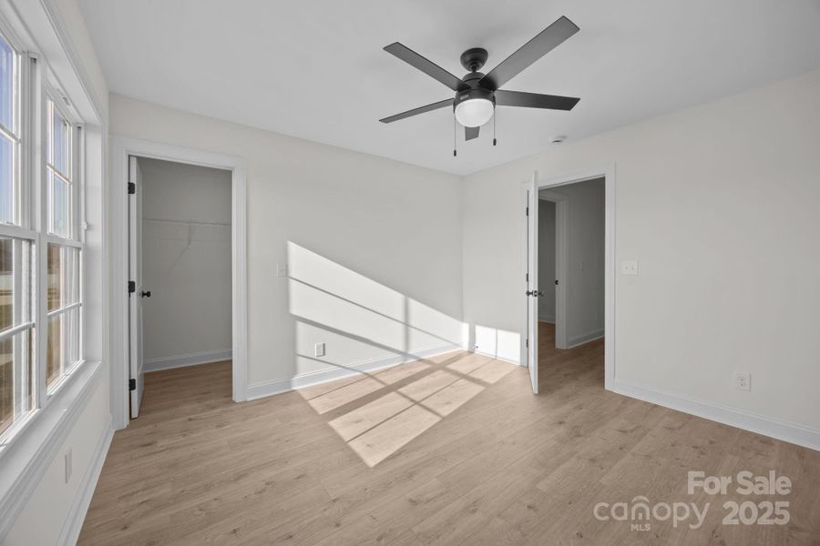 Spacious, unfurnished interior of a new home in , Salisbury (Image 35).