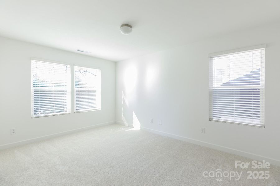 Spacious, unfurnished interior of a new home in , Charlotte (Image 20).