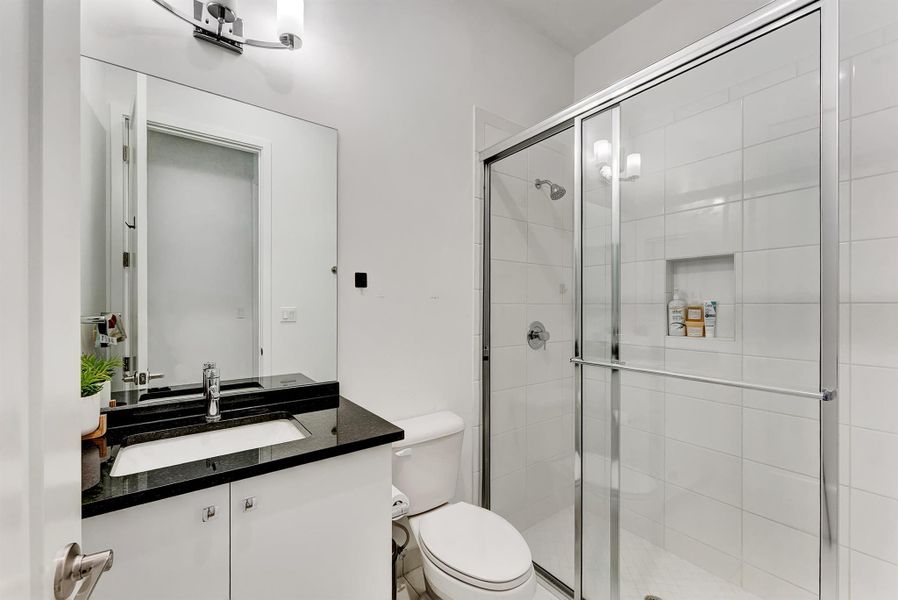 Image 53 of a home in .