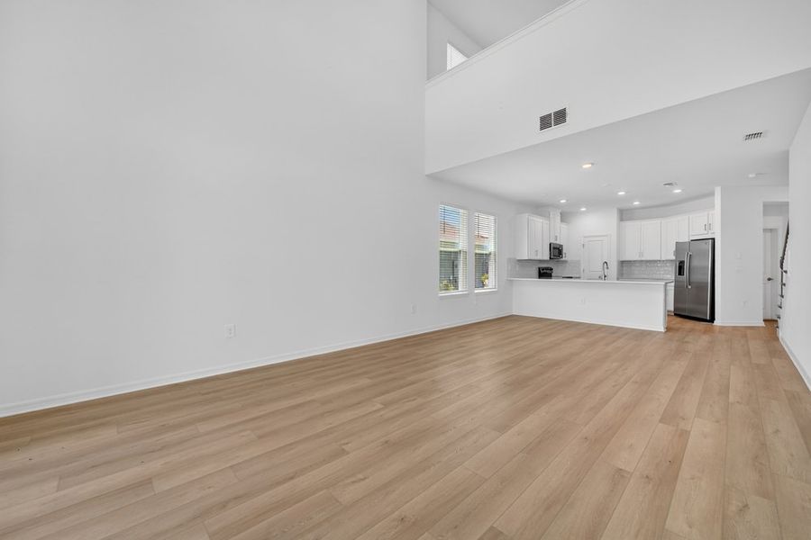 Spacious, unfurnished interior of a new home in Westview Community Group Page, Poinciana (Image 16).