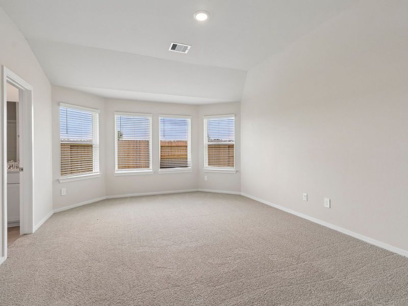 Spacious, unfurnished interior of a new home in Riviera Pines - Premier Series, Huffman (Image 12).