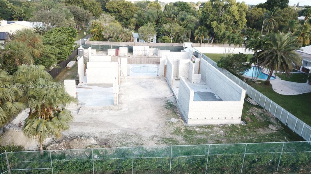 Image 28 of a home in .